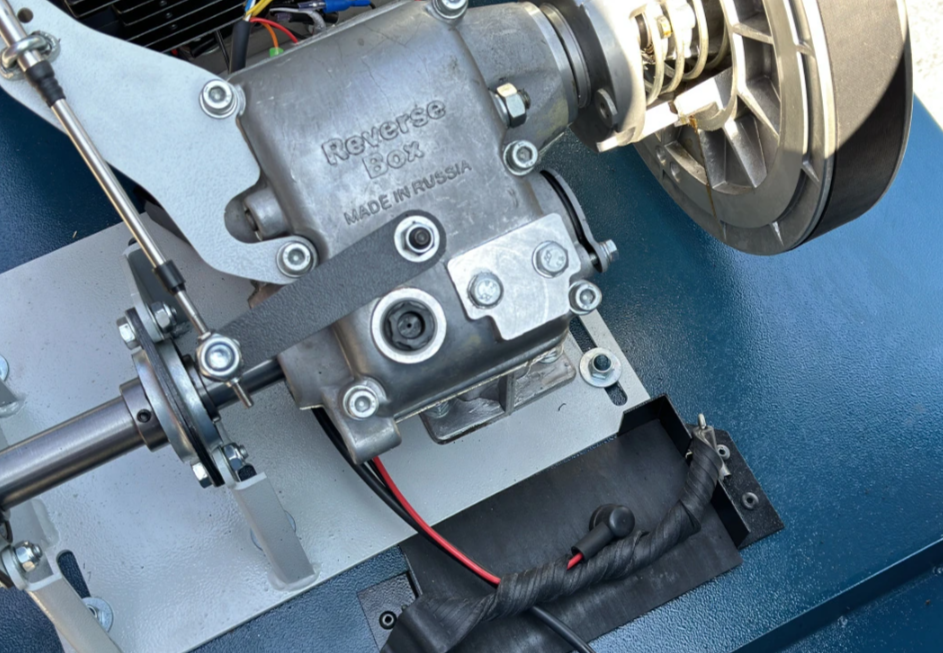 Мотобуксировщик IKUDZO TERRAIN 1500/600 EKR24 (с реверсом) (двс PROMAX) в Долгопрудном