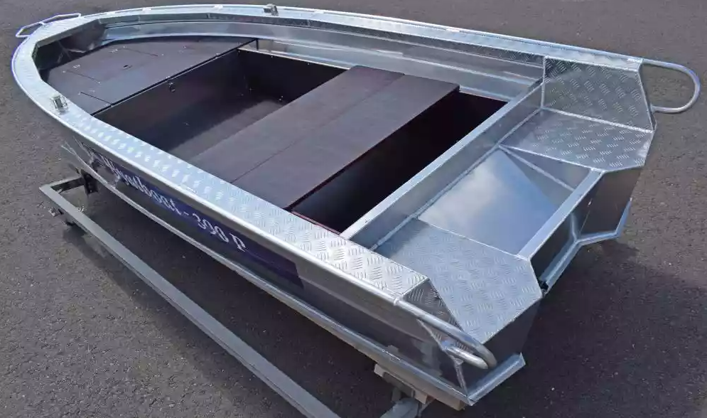 Алюминиевая лодка Wyatboat-390Р Fish в Долгопрудном