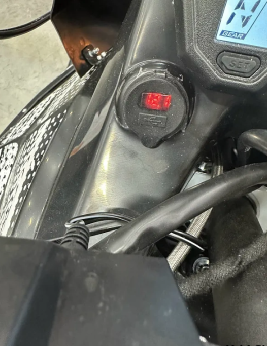 СНЕГОХОД IRBIS SF200L XE SUPERLONG в Долгопрудном