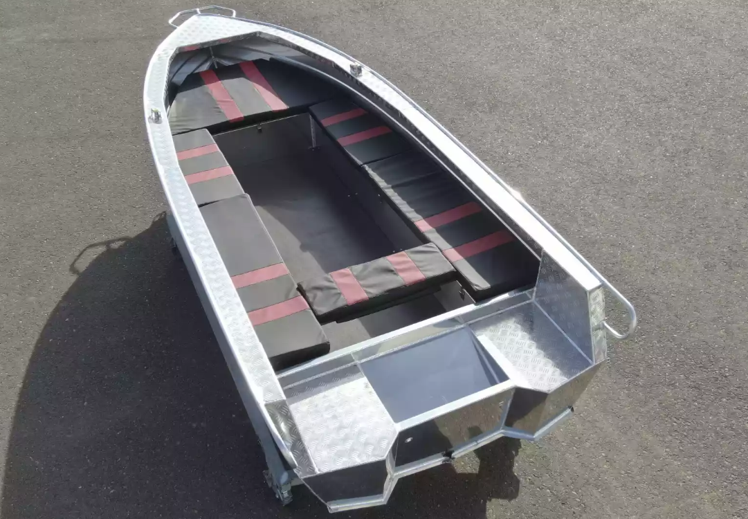 Алюминиевая лодка Wyatboat-390РМ увеличенный борт в Долгопрудном