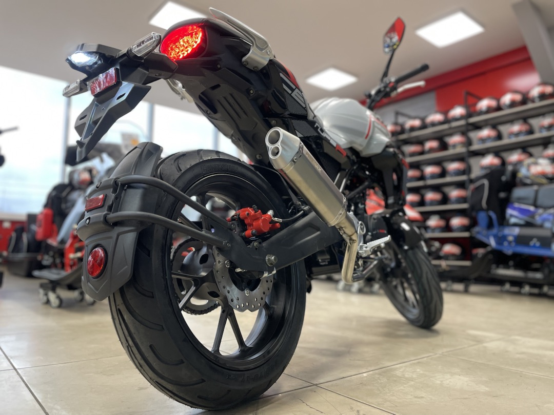 Мопед PROMAX CB150R (49) в Долгопрудном