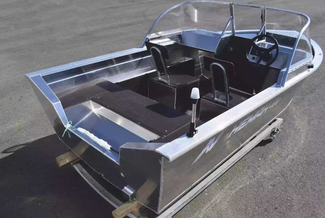 Алюминиевая лодка  Неман-400 DCM в Долгопрудном