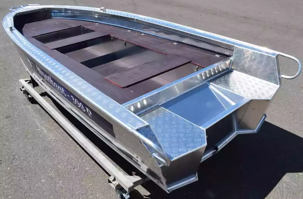Алюминиевая лодка Wyatboat-390РМ в Долгопрудном
