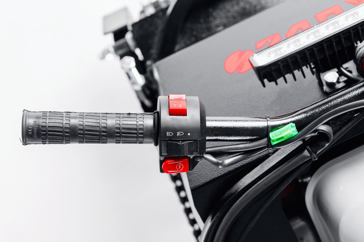 МОТОБУКСИРОВЩИК IKUDZO 1100/380 К7 в Долгопрудном