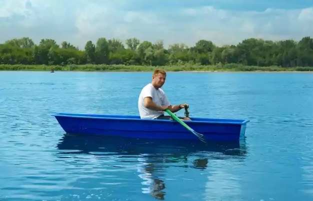 Стеклопластиковая лодка Малютка в Долгопрудном