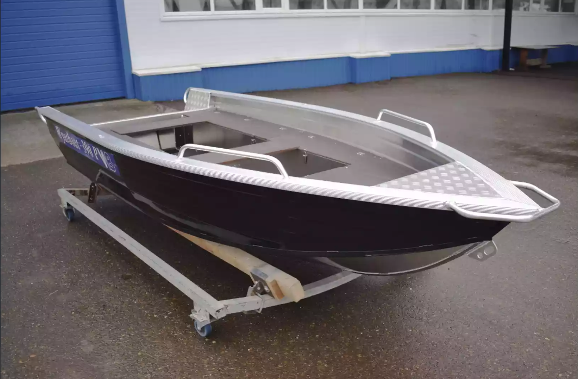 Алюминиевая лодка Wyatboat-390РМ в Долгопрудном