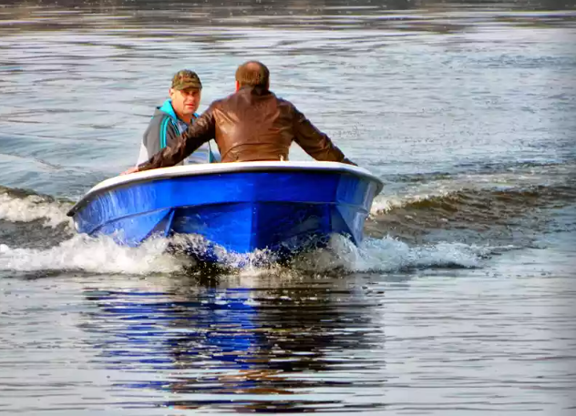 Стеклопластиковая лодка Wyatboat 430 тримаран в Долгопрудном