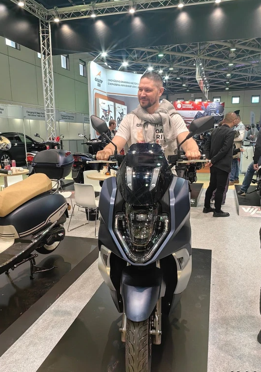 Скутер FAIDET BATUR 250(49) в Долгопрудном