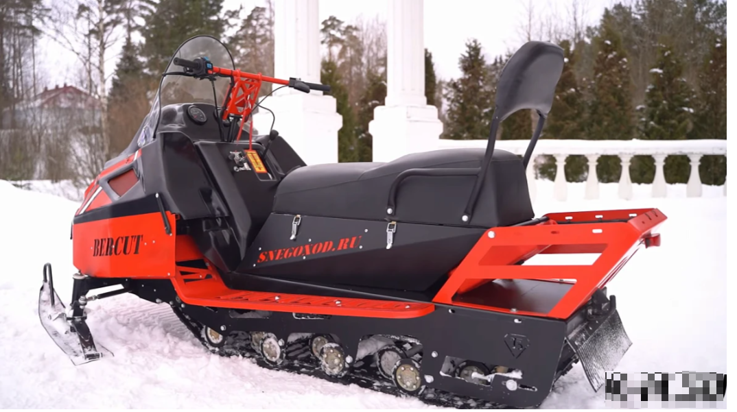 Миниснегоход Бурлак Беркут CS 20 л.с. в Долгопрудном