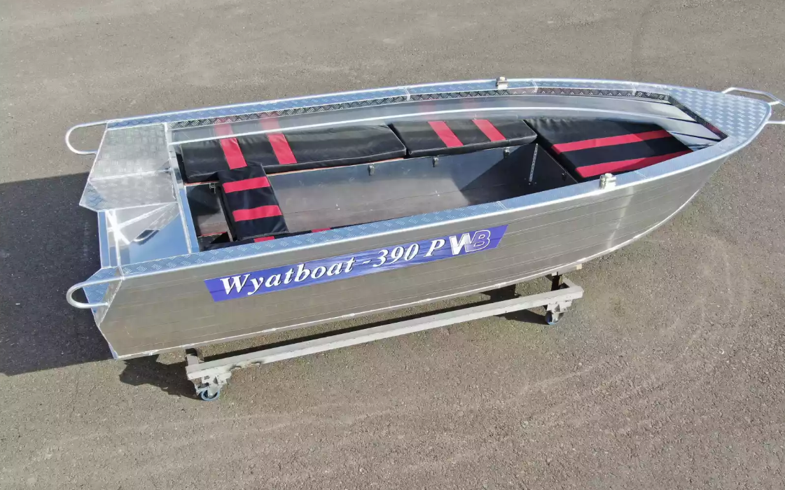 Алюминиевая лодка Wyatboat-390РМ увеличенный борт в Долгопрудном