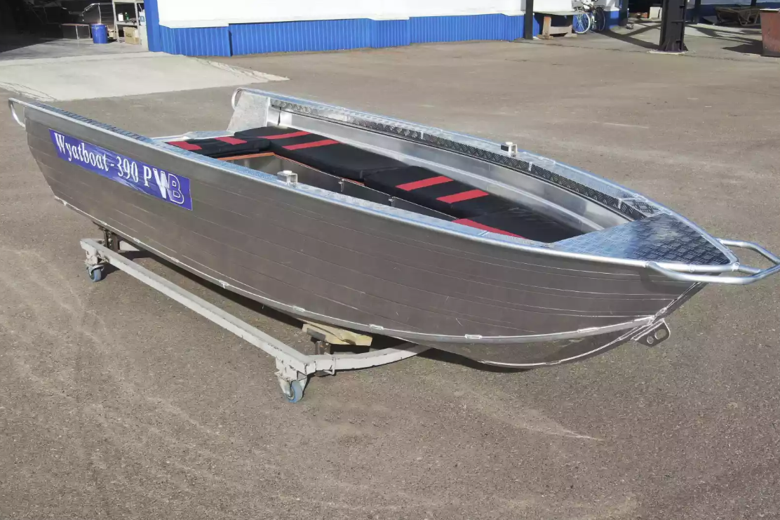 Алюминиевая лодка Wyatboat-390РМ увеличенный борт в Долгопрудном