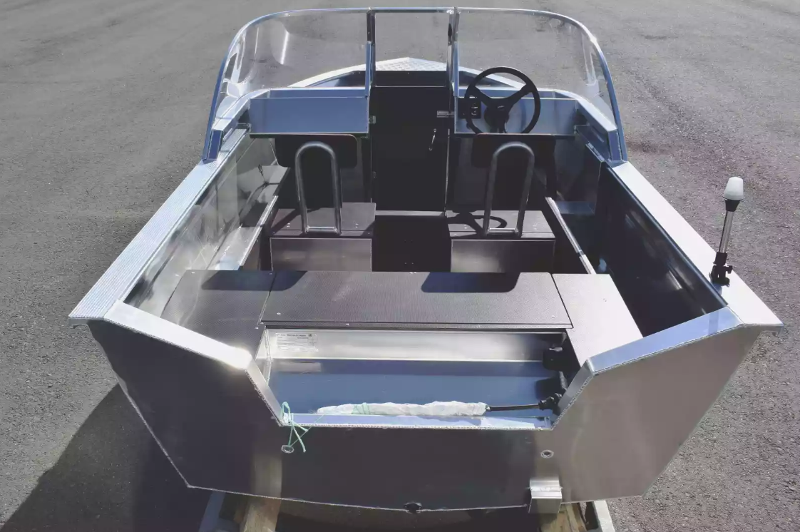 Алюминиевая лодка  Неман-400 DCM в Долгопрудном