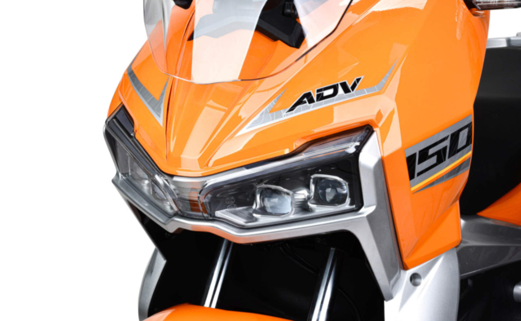 Скутер MOTOLAND (МОТОЛЕНД) T-MAX 150 в Долгопрудном