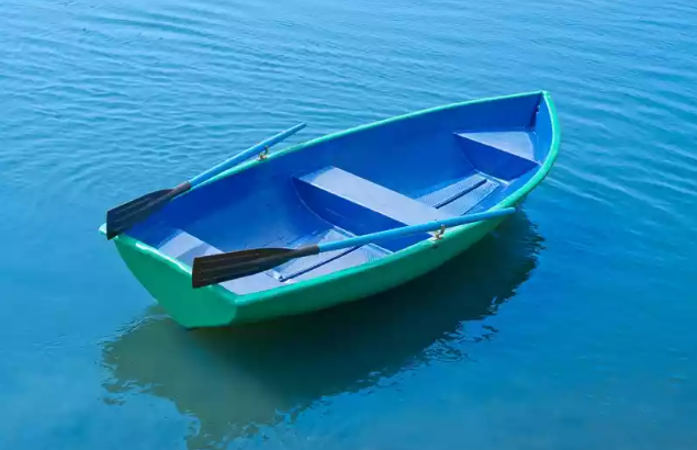 Стеклопластиковая лодка Дельфин в Долгопрудном