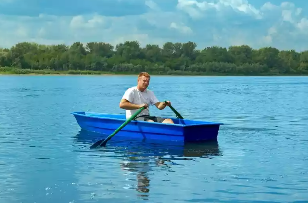 Стеклопластиковая лодка Малютка в Долгопрудном