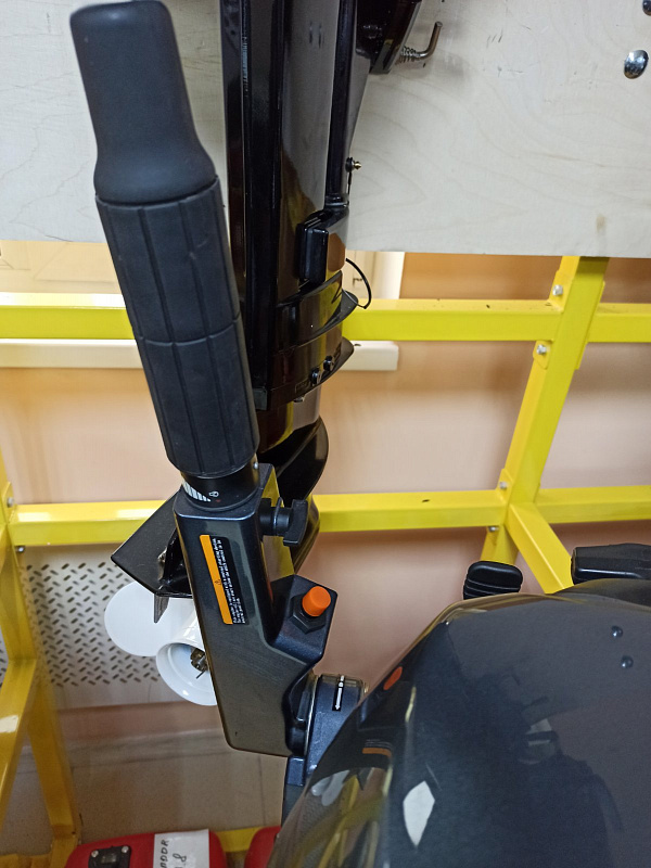 Лодочный мотор BREEZE F9,9S (4х тактный) в Долгопрудном