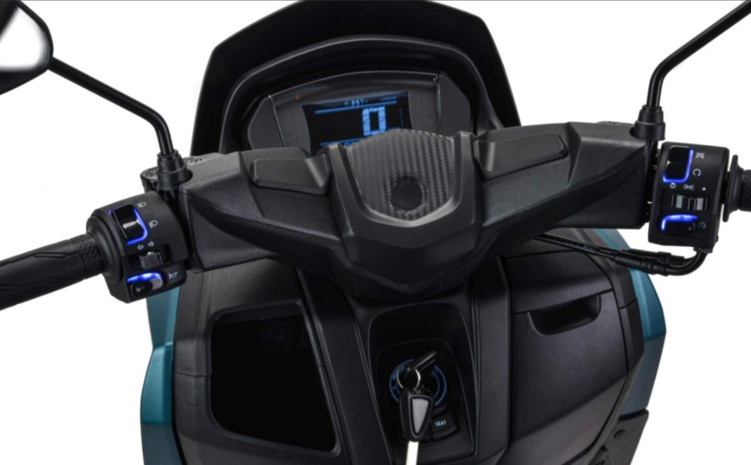 Скутер MOTOLAND (МОТОЛЕНД) VULKAN 150 в Долгопрудном