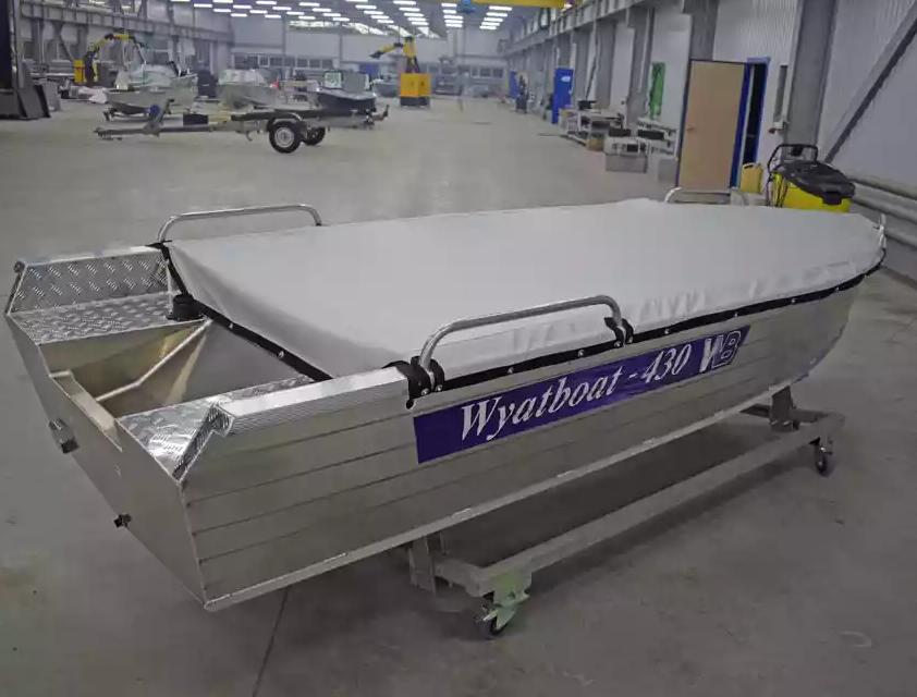 Алюминиевая лодка  Wyatboat-430 Р в Долгопрудном