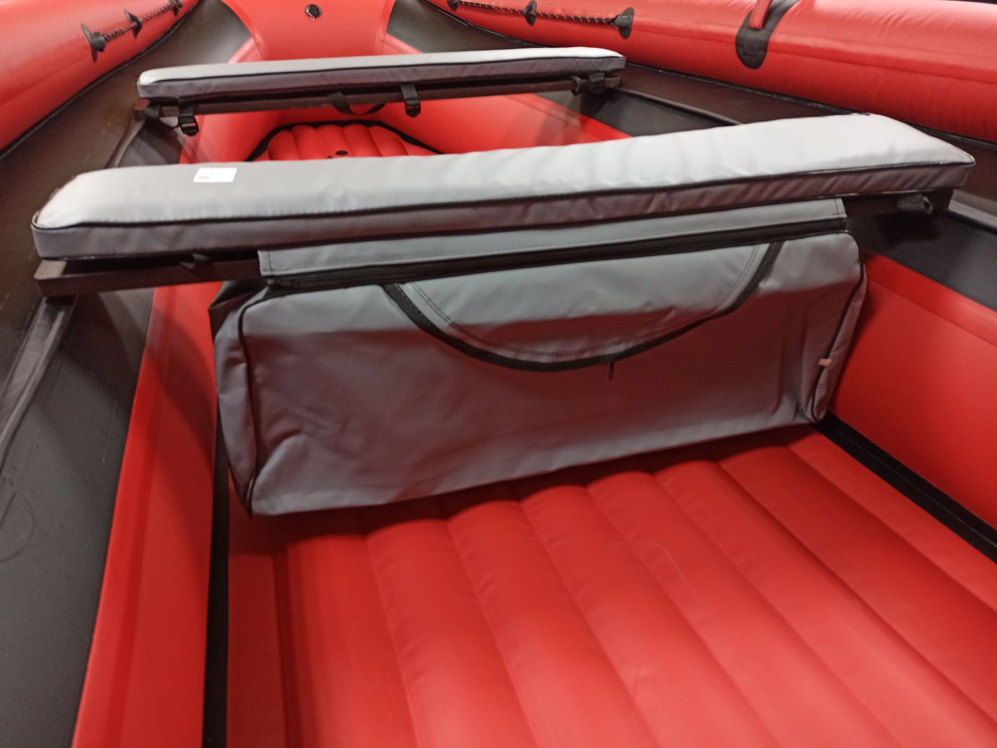 КОМПЛЕКТ МЯГКИХ НАКЛАДОК С СУМКОЙ ДЛЯ ЛОДОК 110Х20 СЕРЫЙ в Долгопрудном