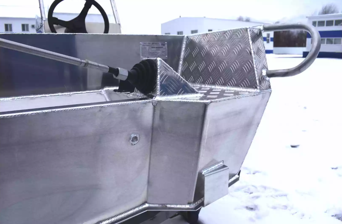 Алюминиевая лодка Wyatboat-390 C в Долгопрудном