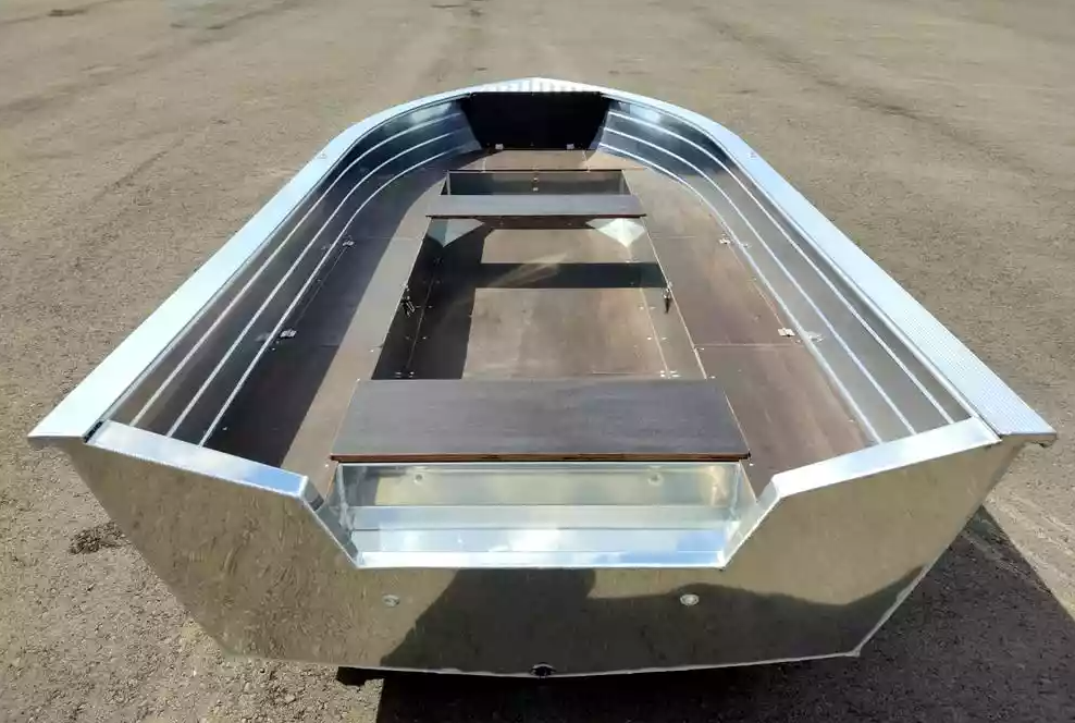 Алюминиевая лодка Неман-400 в Долгопрудном