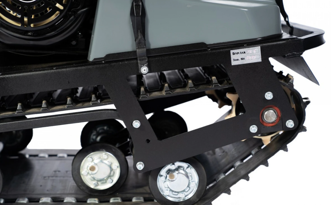 Мотобуксировщик БУРЛАК-M2 LFS 15 л.с.(передний привод, склизы) в Долгопрудном