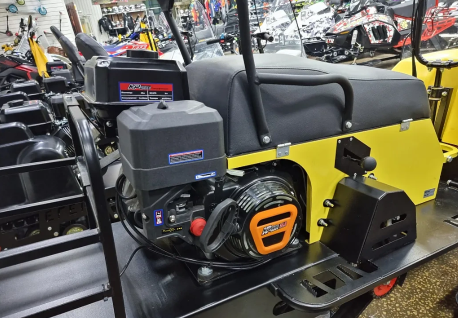 Миниснегоход Бурлак-М Егерь Стандарт SPORT 20 л.с. с эл.зап. в Долгопрудном