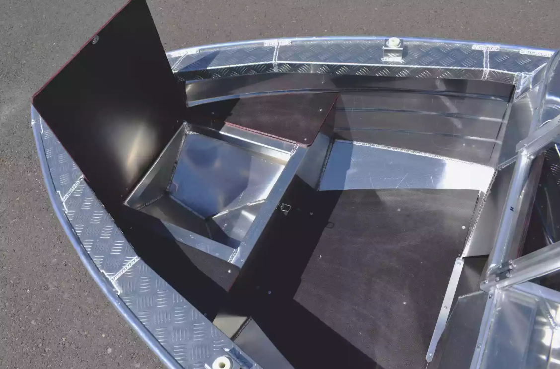 Алюминиевая лодка Wyatboat-390 DCM в Долгопрудном