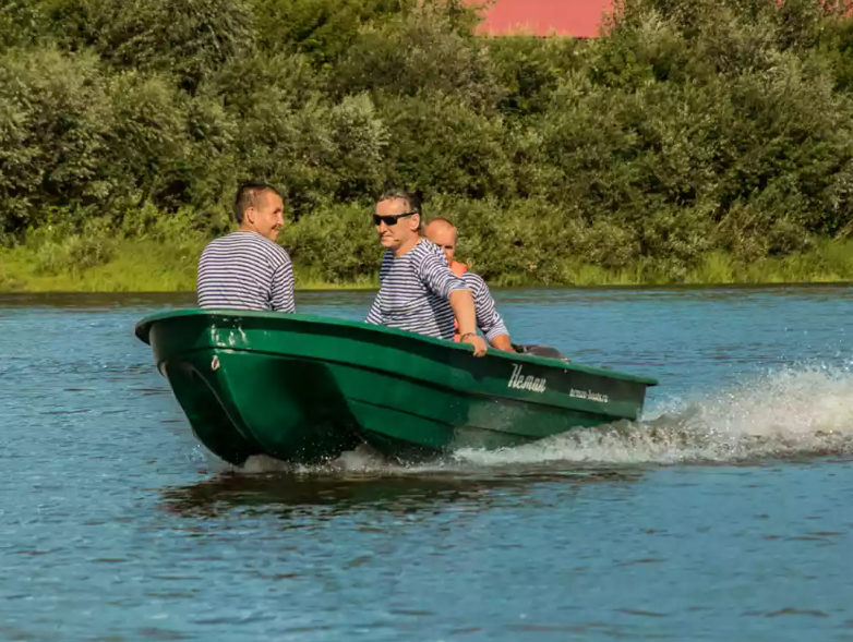 Стеклопластиковая лодка Neman-340 (тримаран) в Долгопрудном