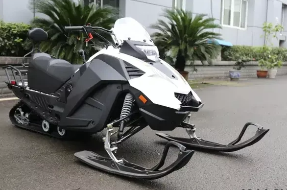 Снегоход ULAR 220 в Долгопрудном