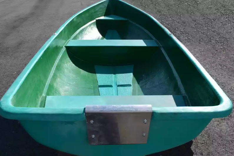 Стеклопластиковая Лодка Голавль в Долгопрудном