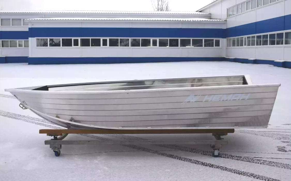 Алюминиевая лодка Неман-400 в Долгопрудном