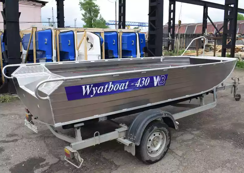Алюминиевая лодка  Wyatboat-430 Master в Долгопрудном