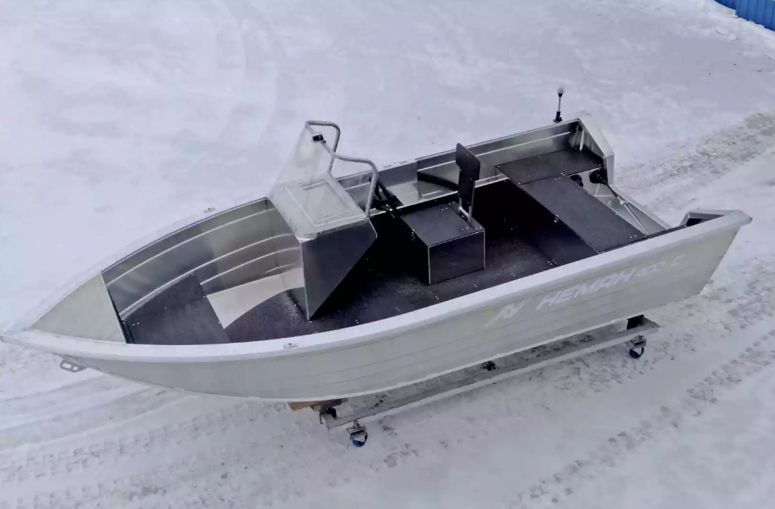 Алюминиевая лодка Неман-400 С в Долгопрудном