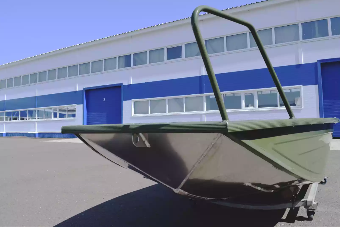 Алюминиевая лодка  Wyatboat-430 Master Fish в Долгопрудном