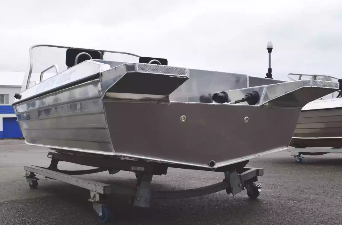 Алюминиевая лодка  Neman-400 DC в Долгопрудном