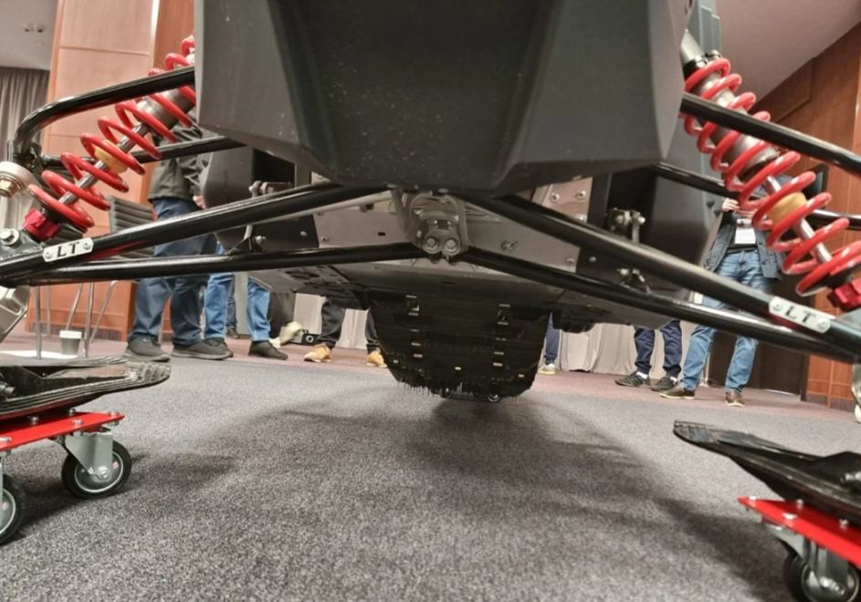 Снегоход AODES Siberiacross 1000 SWT 600mm LCD 6.8 в Долгопрудном