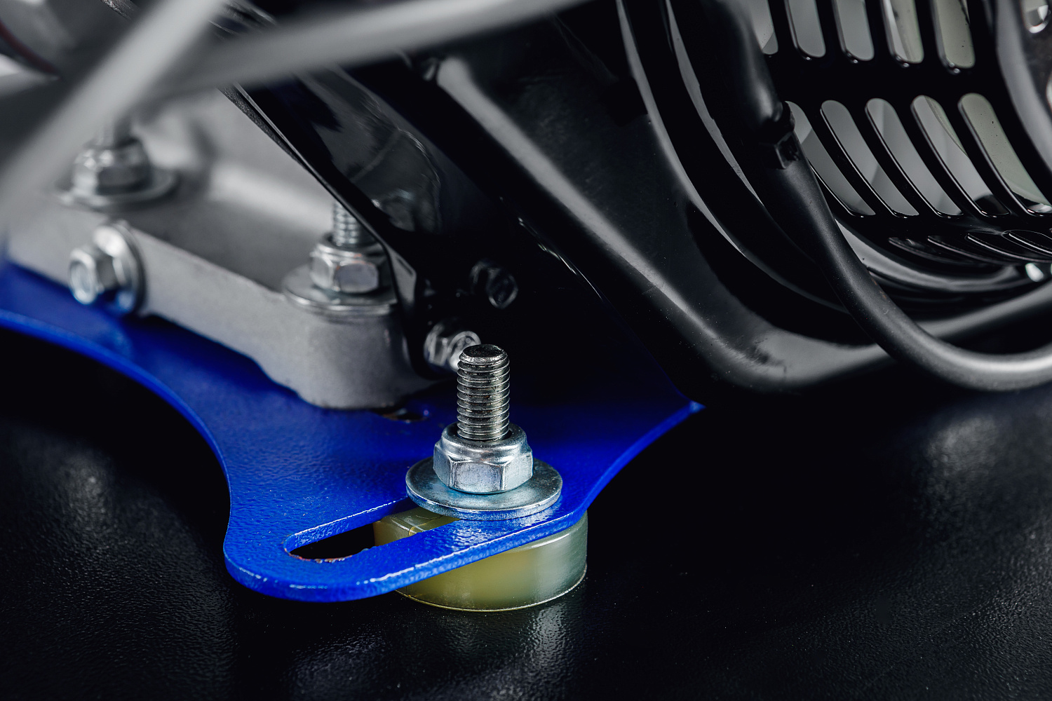 МОТОБУКСИРОВЩИК IKUDZO LONG 2.0 1700/500 EKR20 в Долгопрудном