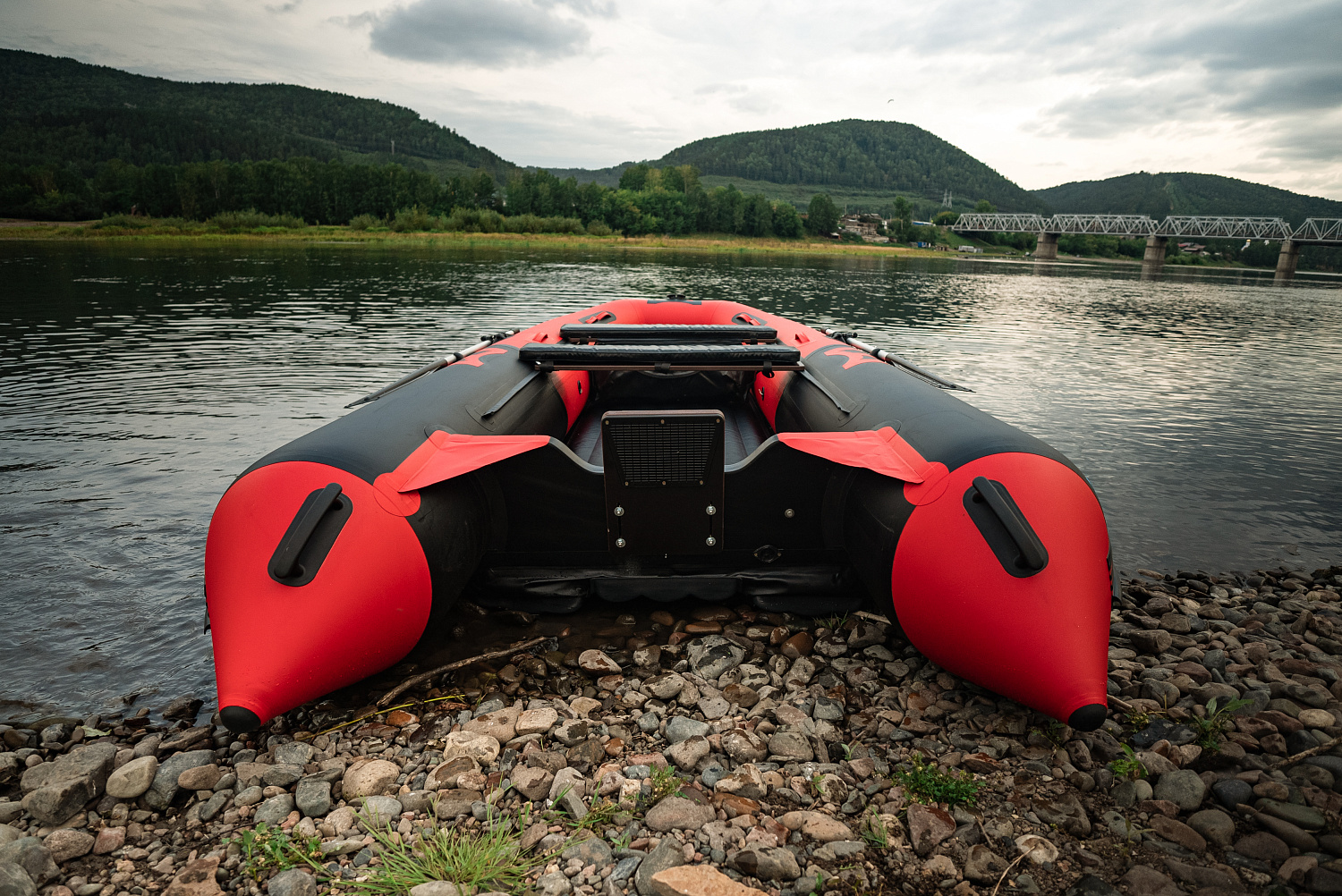 Лодка MISHIMO RIVER JET 400 под водомет в Долгопрудном