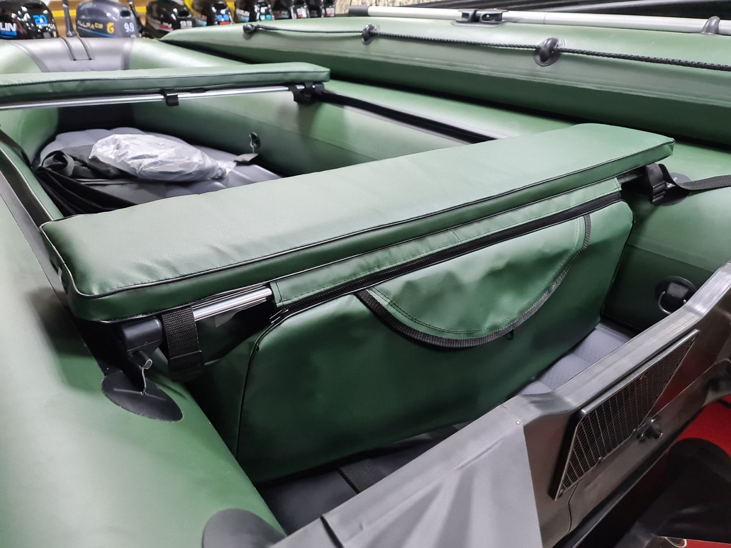 КОМПЛЕКТ МЯГКИХ НАКЛАДОК С СУМКОЙ ДЛЯ ЛОДОК 110Х20 ЗЕЛЕНЫЙ в Долгопрудном