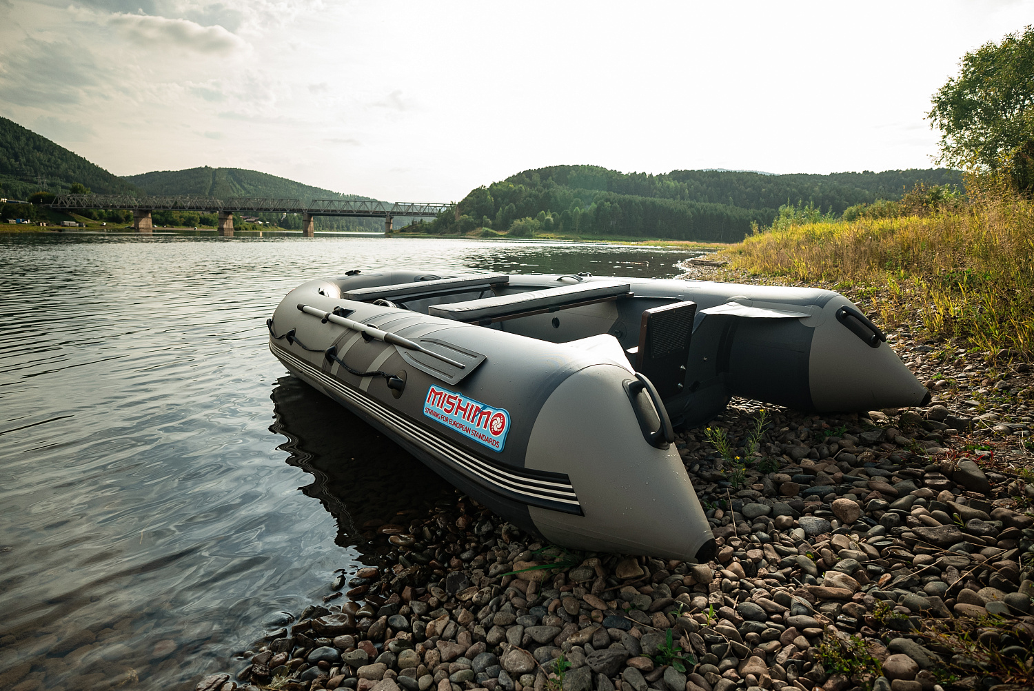 Лодка MISHIMO RIVER JET 390 под водомет в Долгопрудном