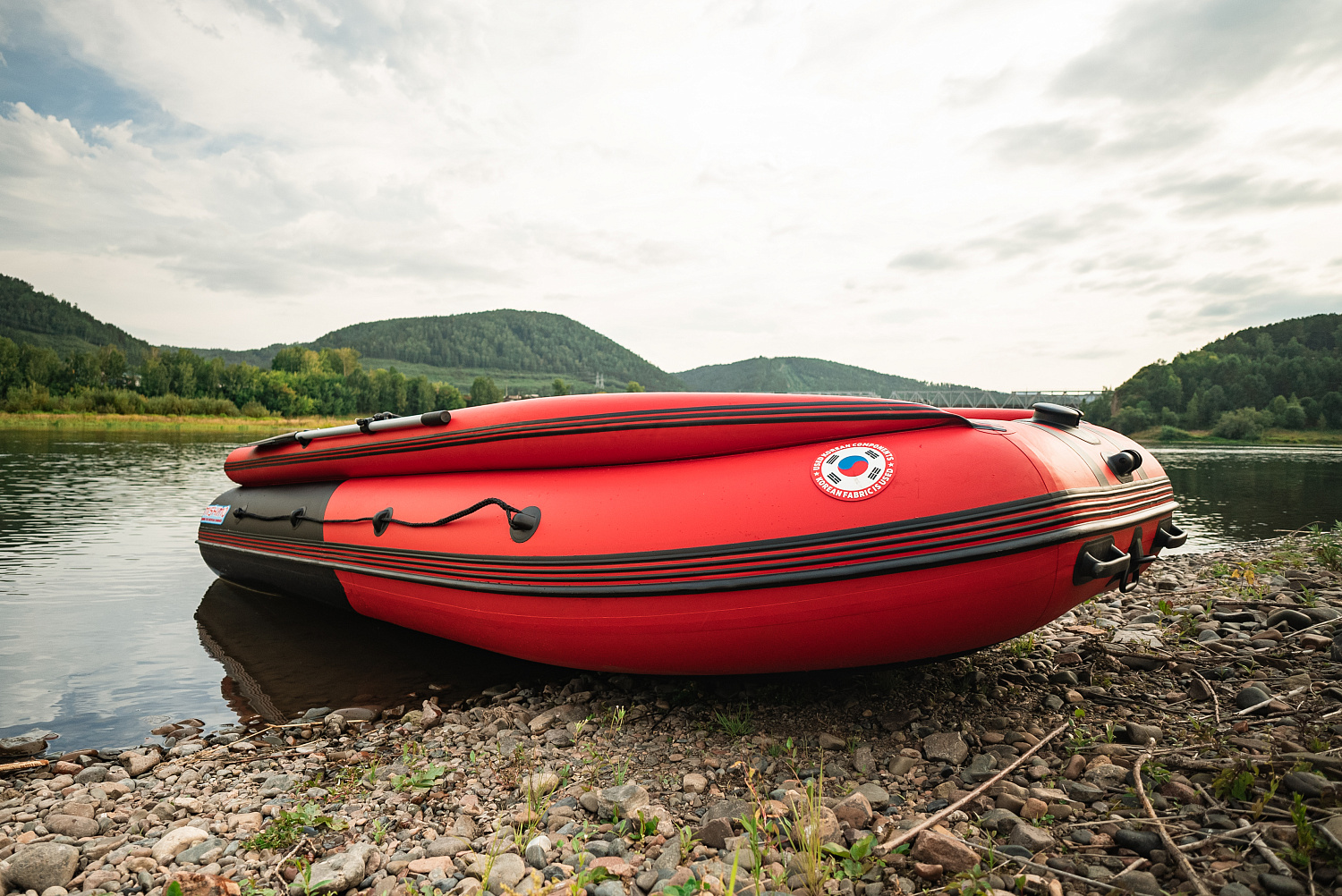 Лодка MISHIMO RIVER FJET PRO 430  под водомет в Долгопрудном