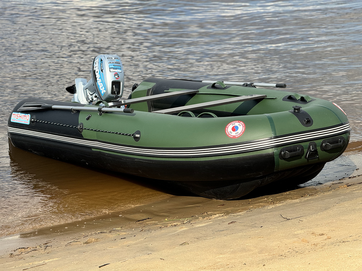Лодка MISHIMO BIG FLOOR 400 в Долгопрудном