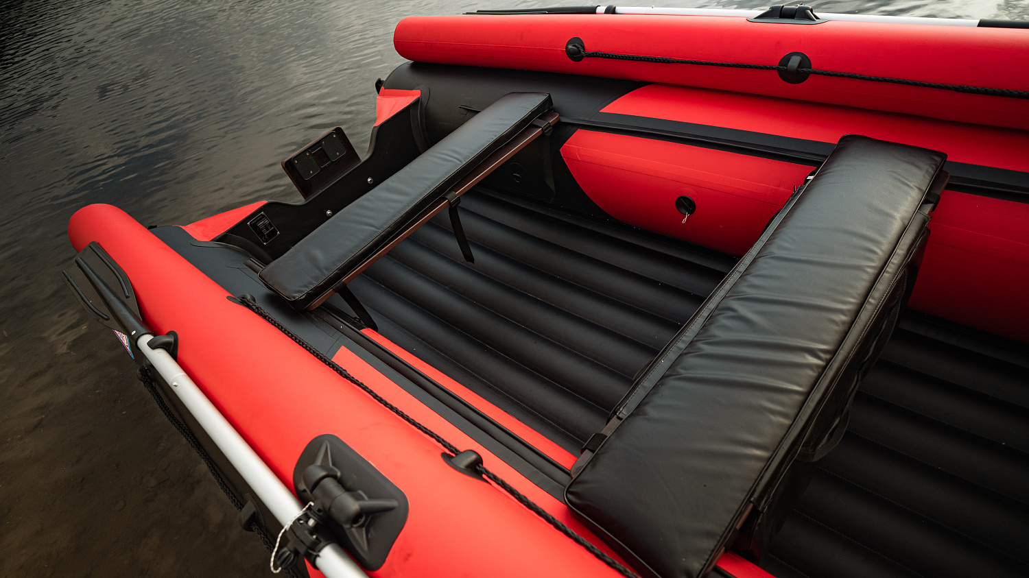 Лодка MISHIMO RIVER FJET PRO 430  под водомет в Долгопрудном